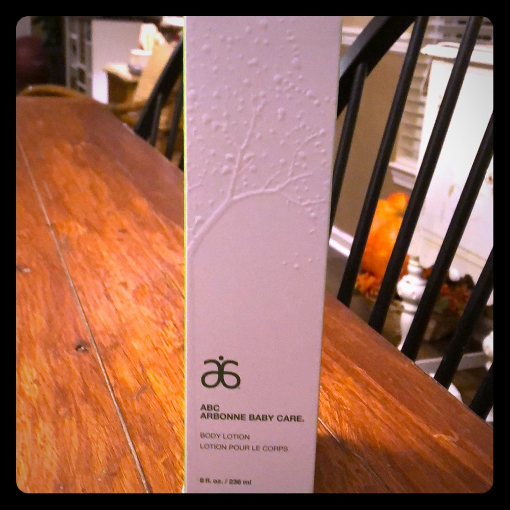 Arbonne baby body lotion.